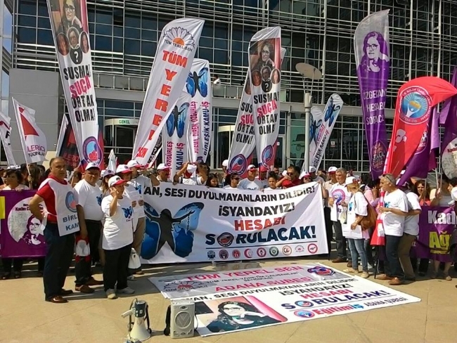 BİRLEŞİK KAMU-İŞ BİLEŞENLERİ TARSUS ADLİYESİ’Nİ TIKLIM TIKLIM DOLDURDU